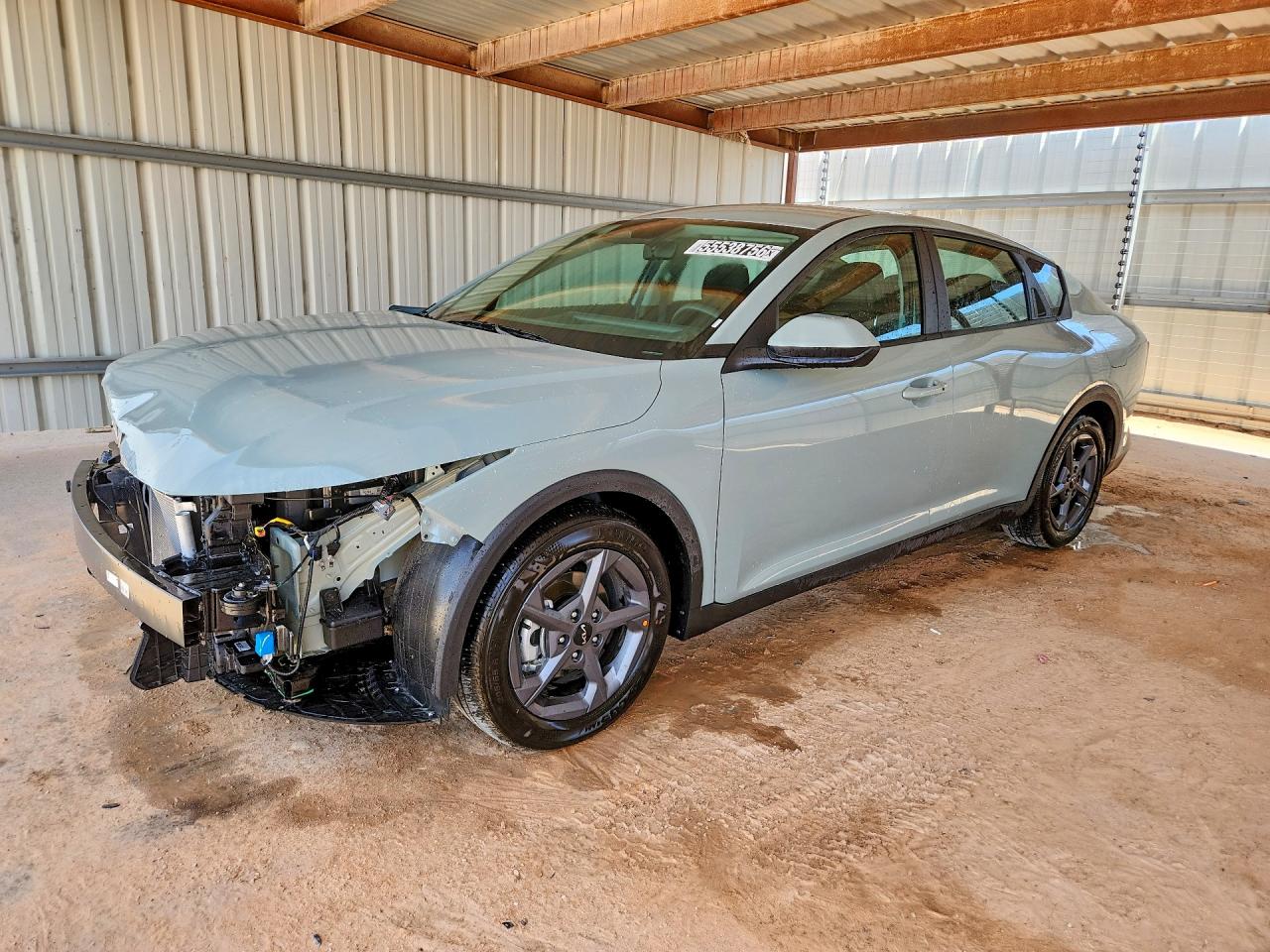 Salvage Kia K4 Image