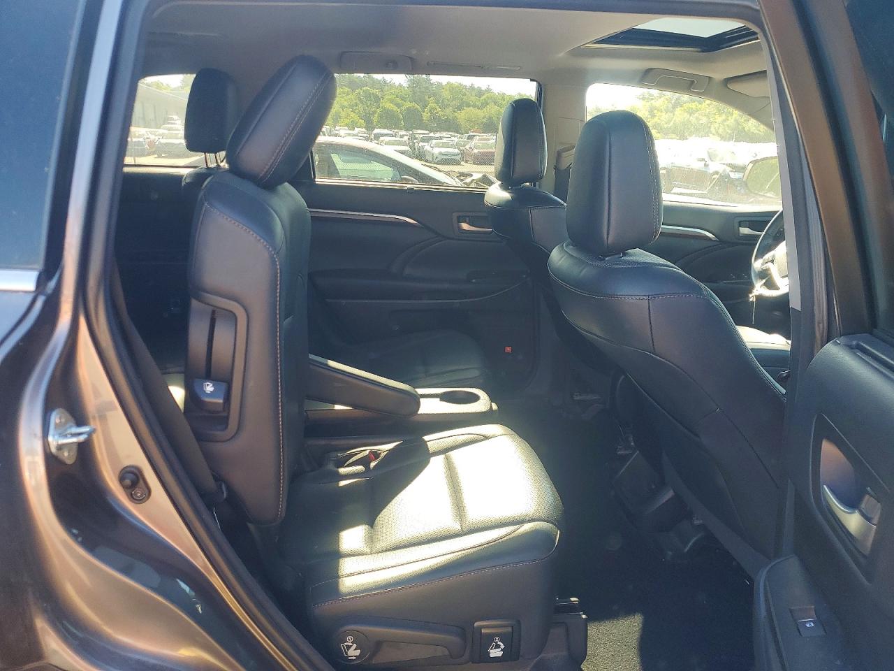 Toyota Highlander Limited