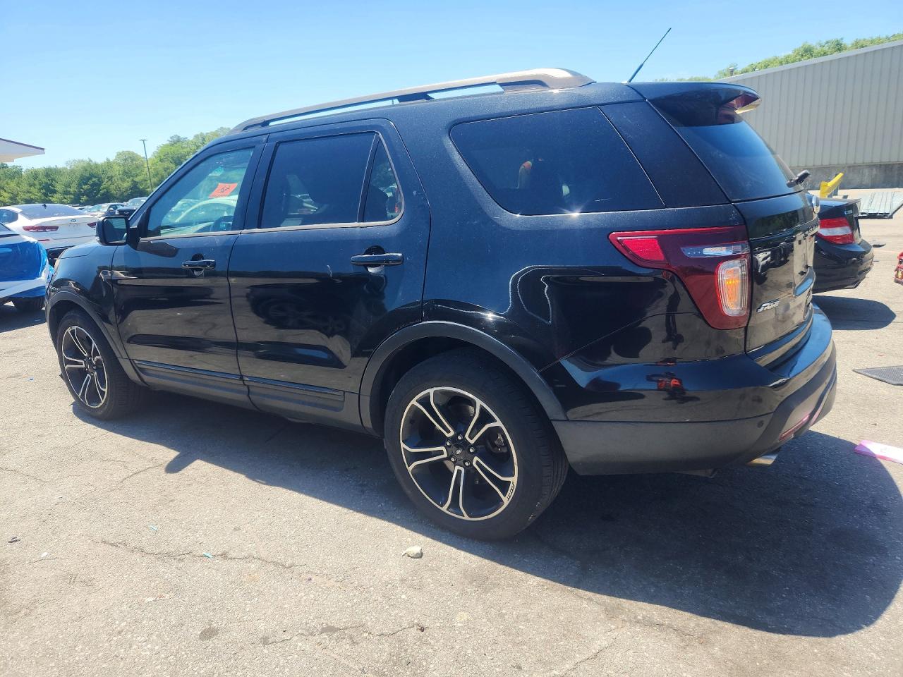Ford Explorer Sport
