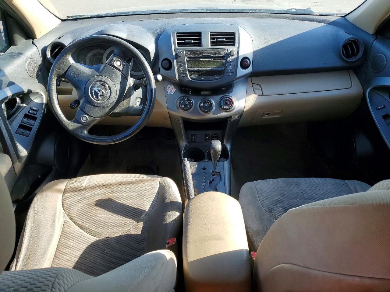 Toyota RAV4 Base