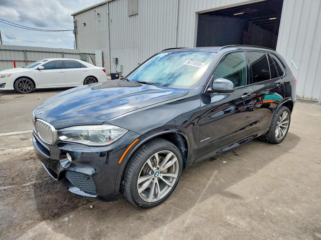 Salvage BMW X Series Image