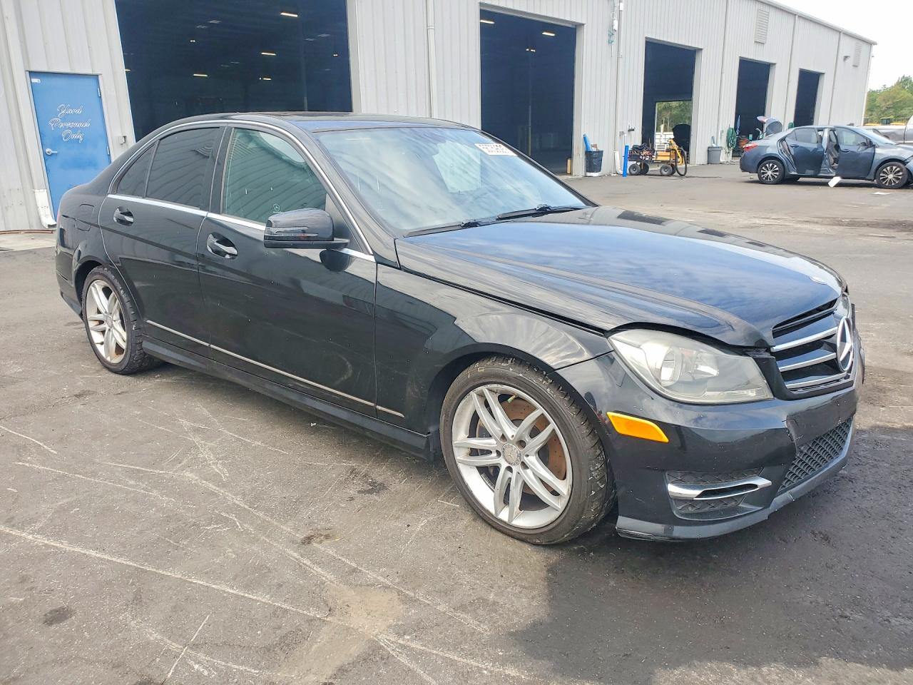 Mercedes-Benz C-Class 300 4matic