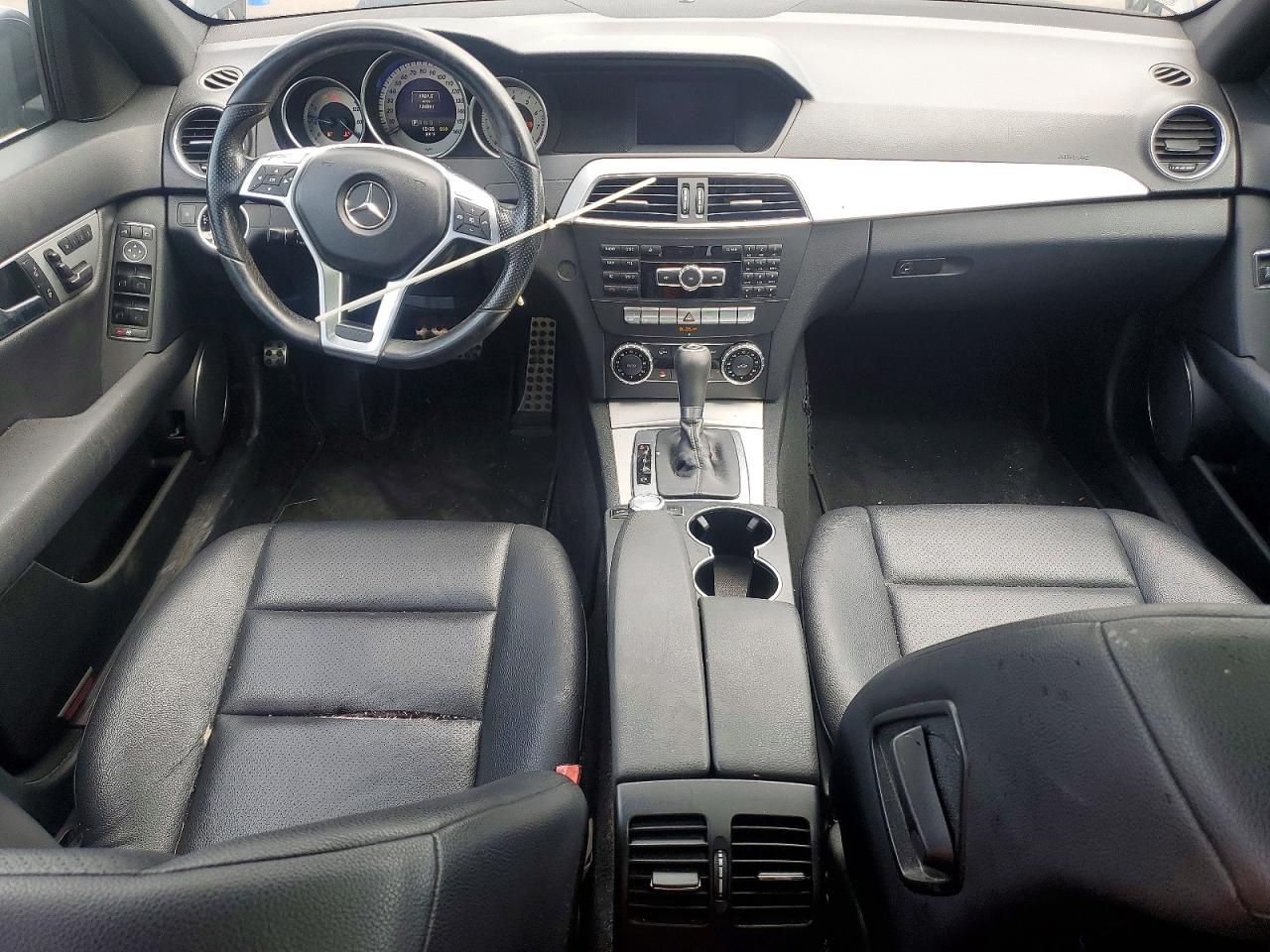 Mercedes-Benz C-Class 300 4matic