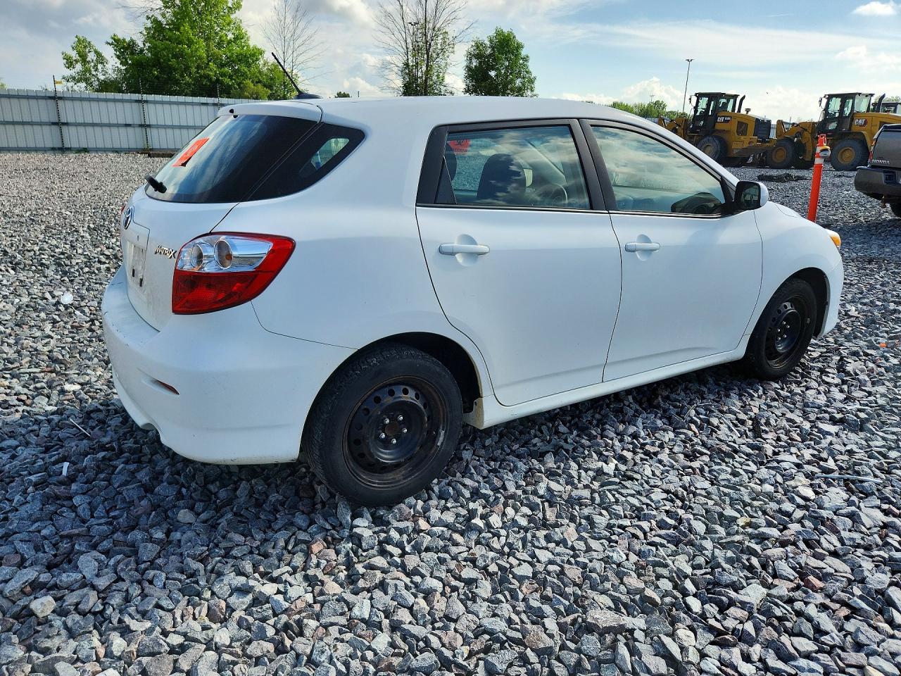 Toyota Matrix Base