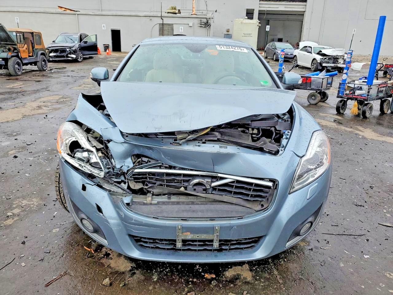 Volvo C70 T5