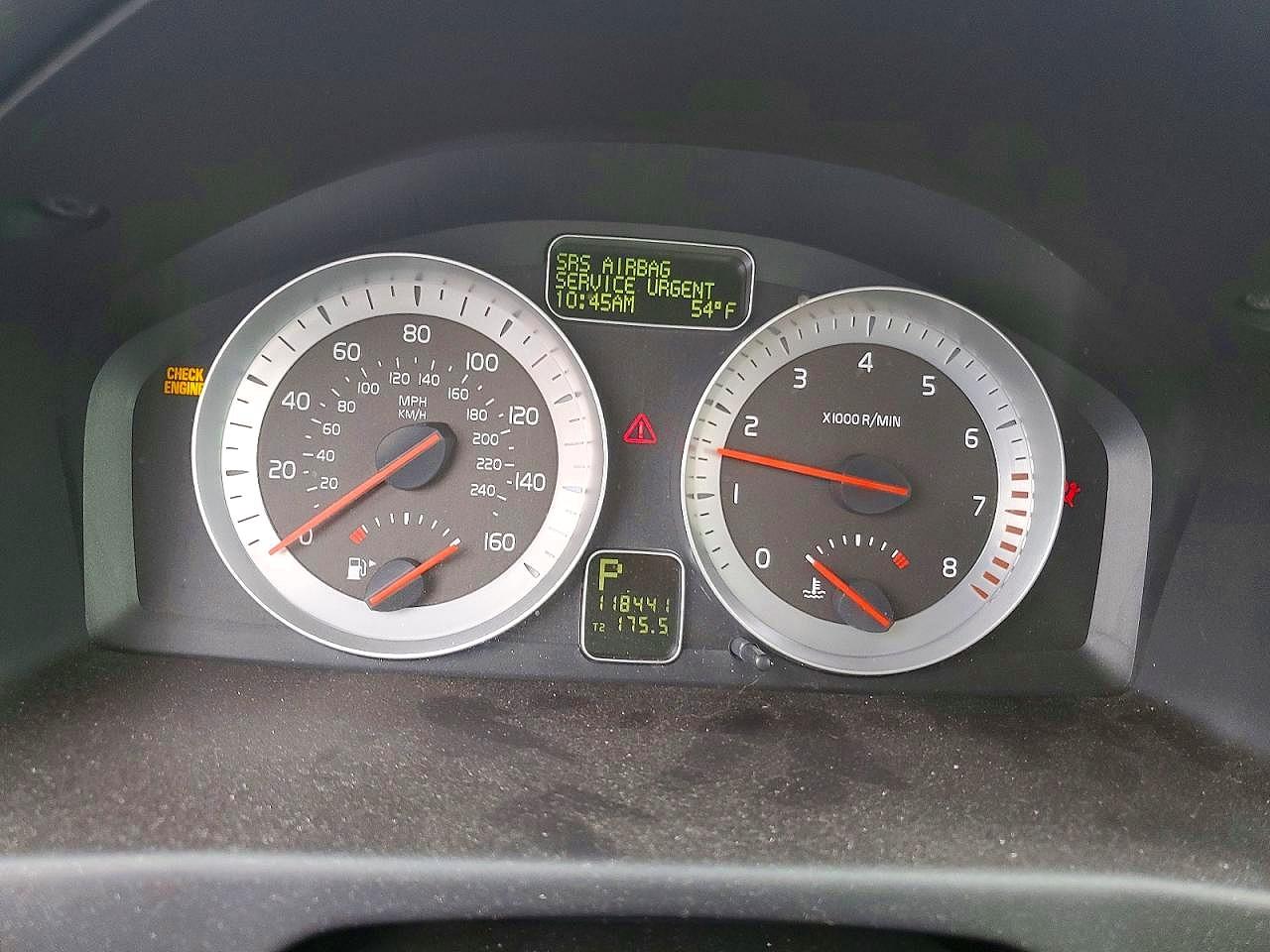 Volvo C70 T5