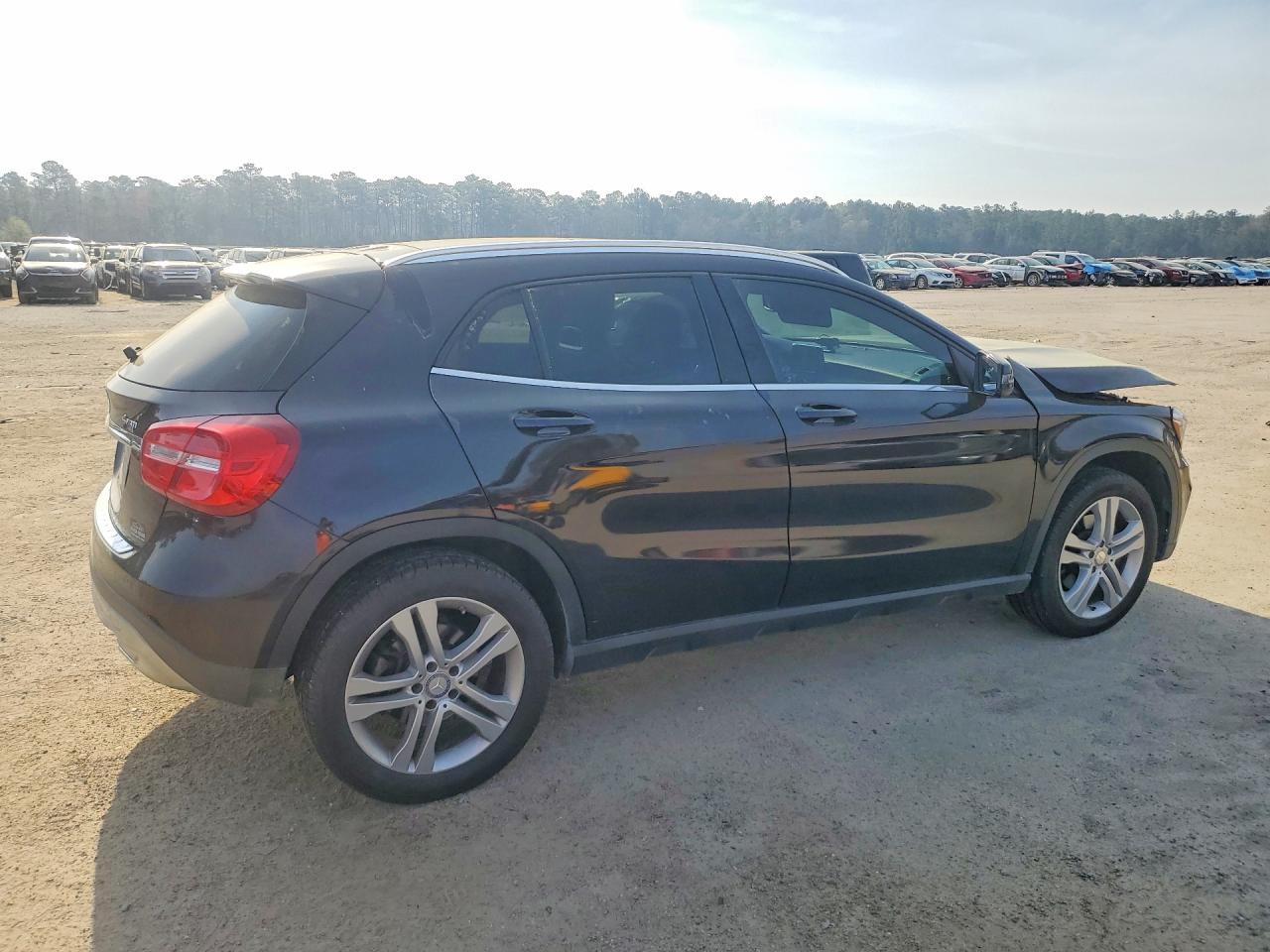 Mercedes-Benz GLA 250 4matic
