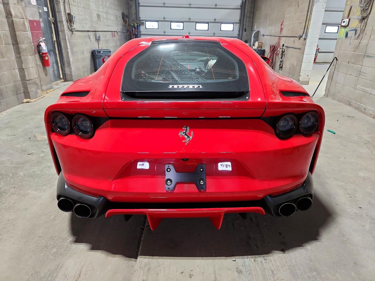 Ferrari 812