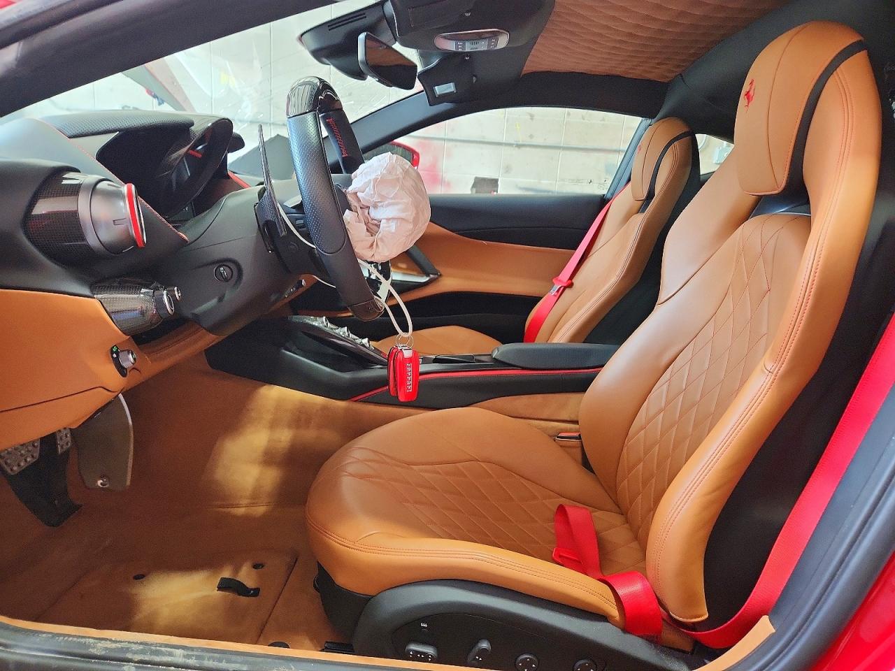 Ferrari 812