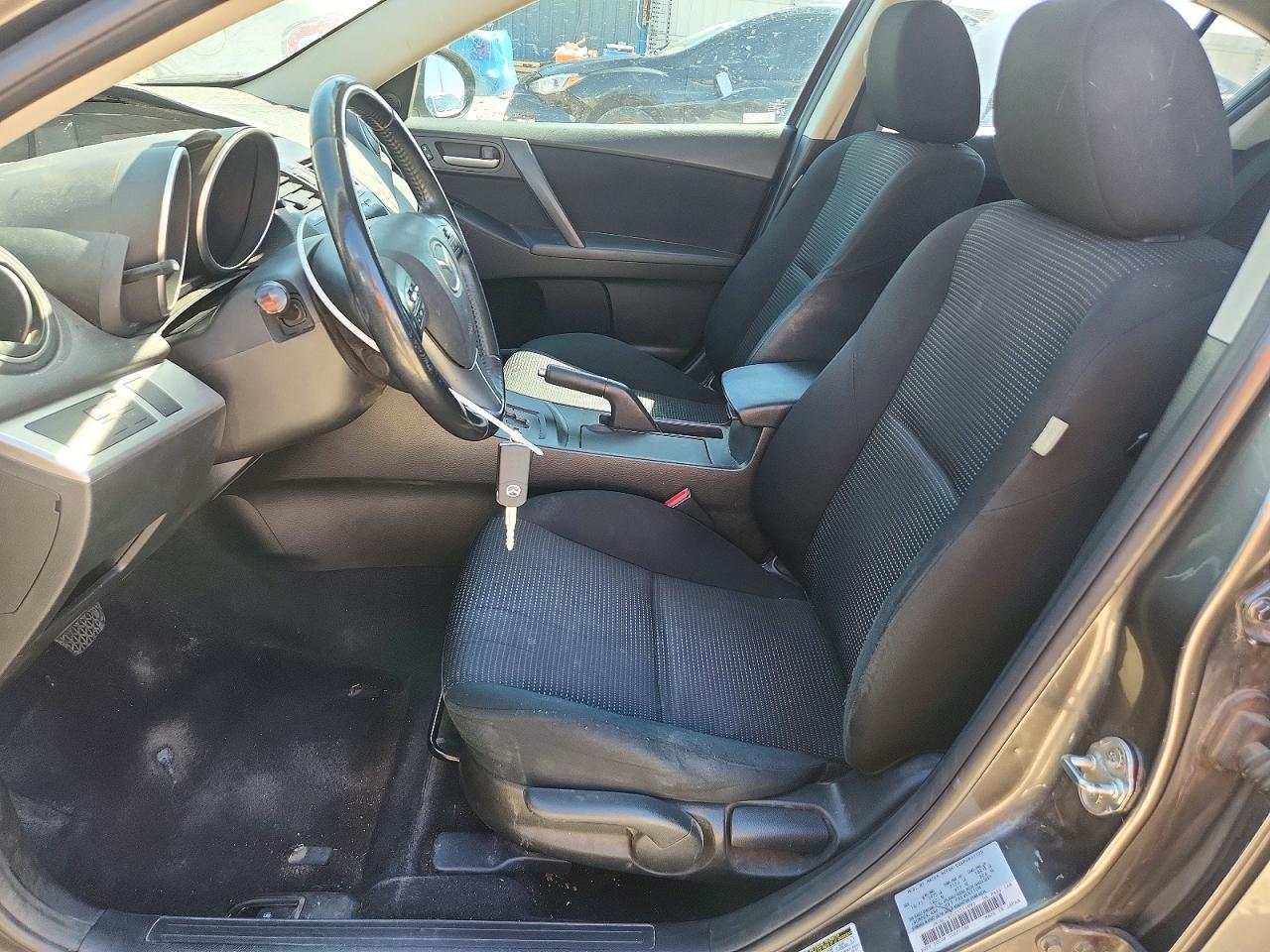 Mazda 3 I