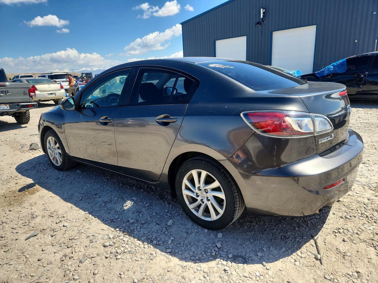 Mazda 3 I