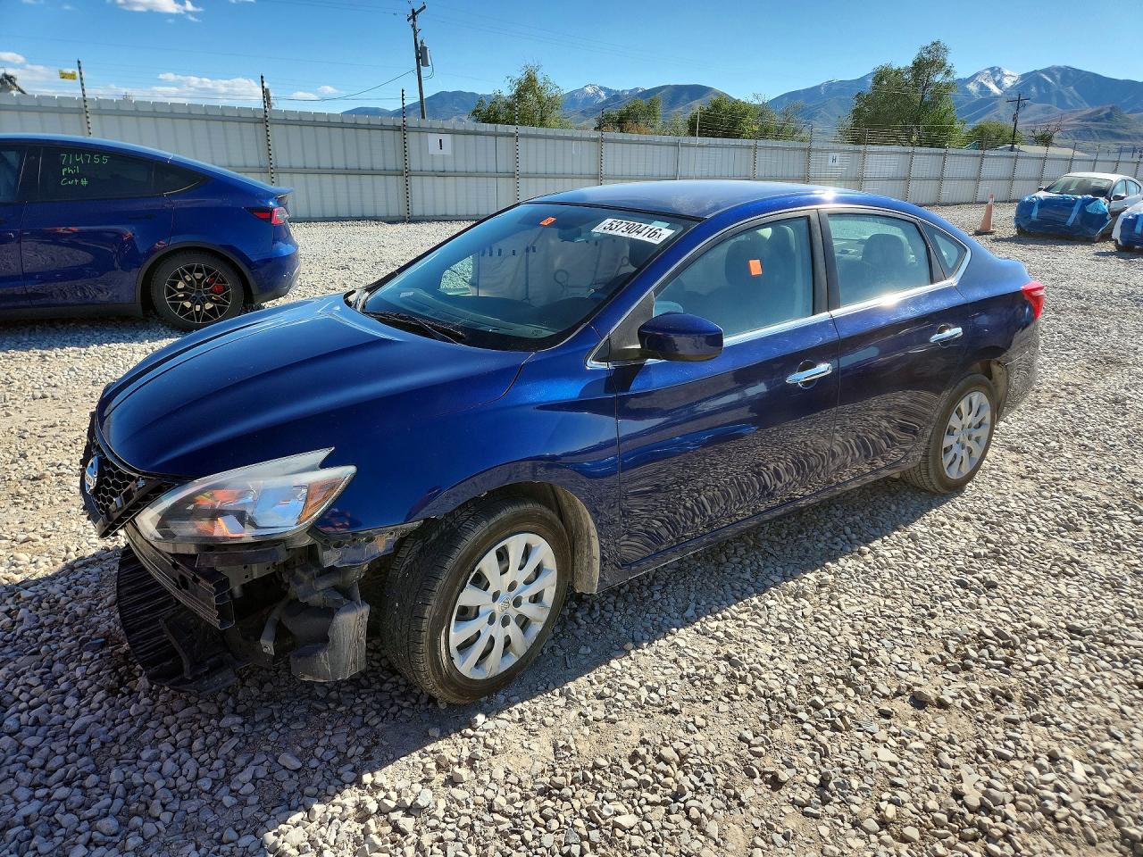Salvage Nissan Sentra Image