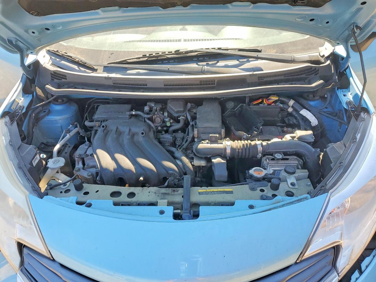 Nissan Versa Sv