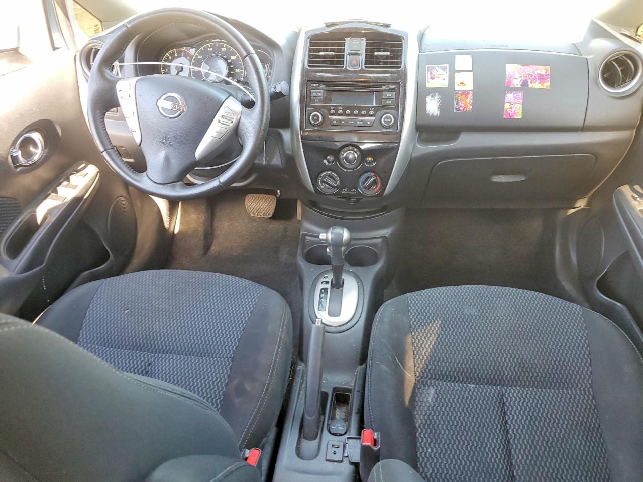 Nissan Versa Sv