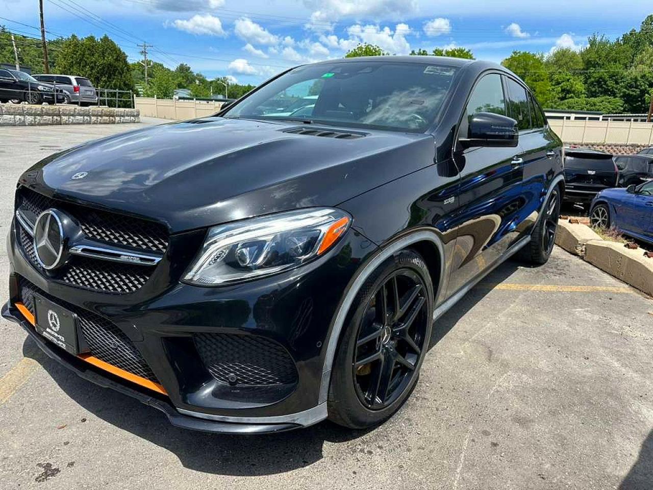 Salvage Mercedes-Benz GLE Image