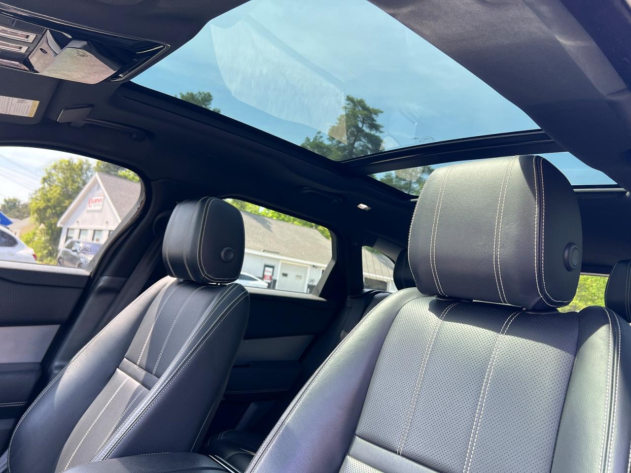 Land Rover Range Rover R-dynamic S