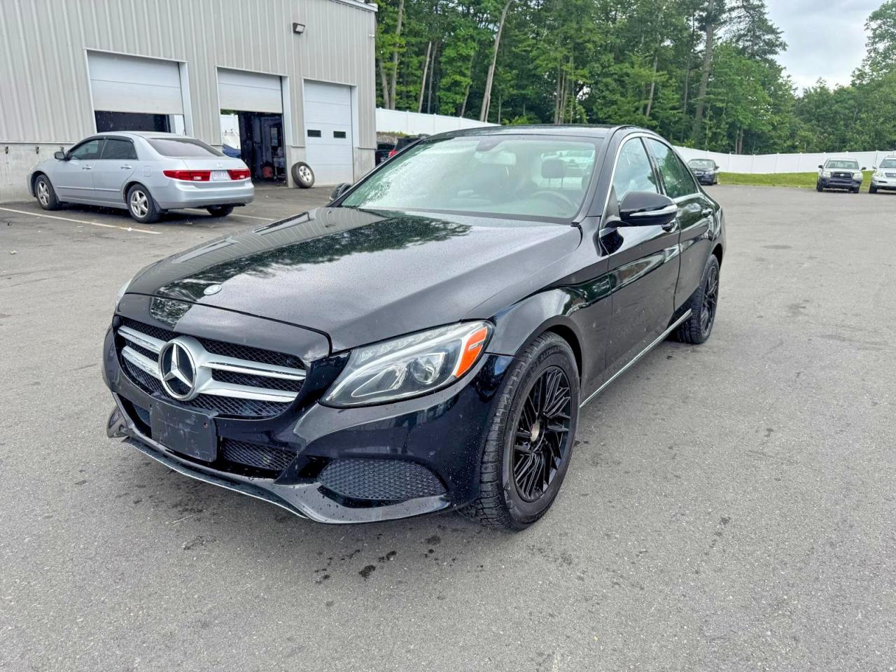 Salvage Mercedes-Benz C-Class Image