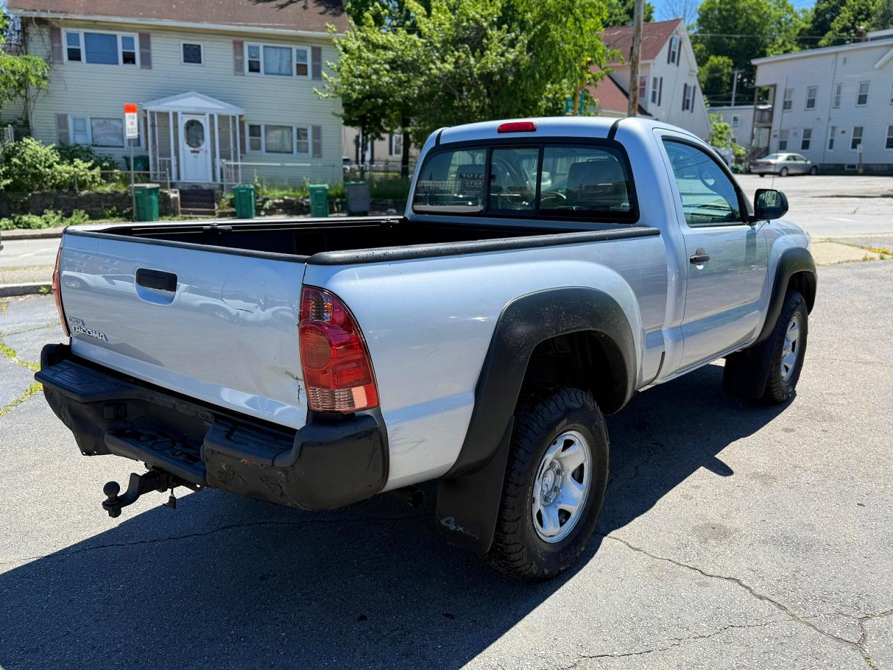 Toyota Tacoma Base