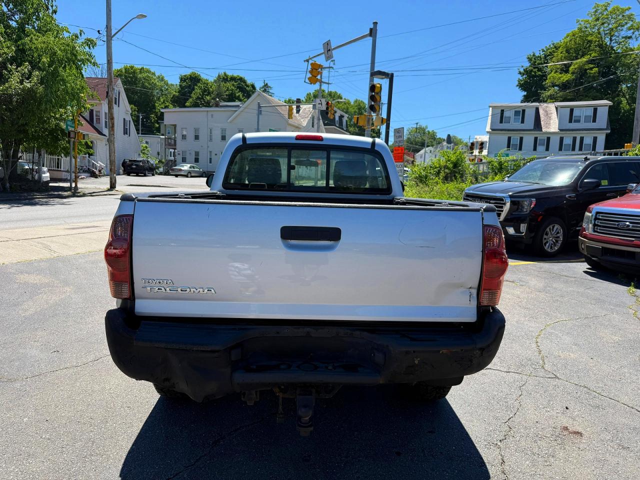 Toyota Tacoma Base
