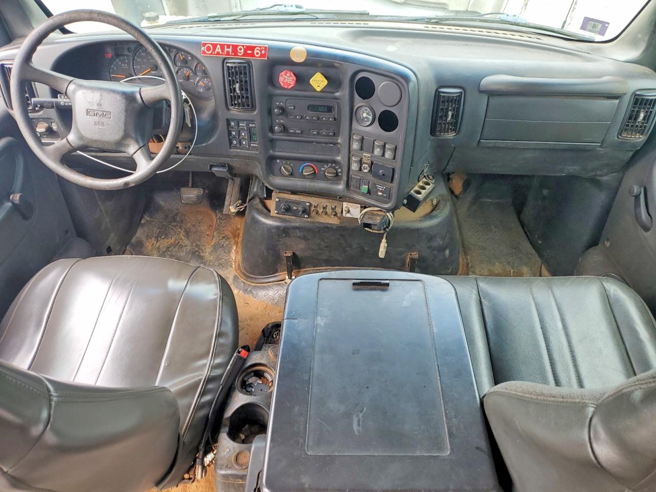 GMC C K R8500 C8e042