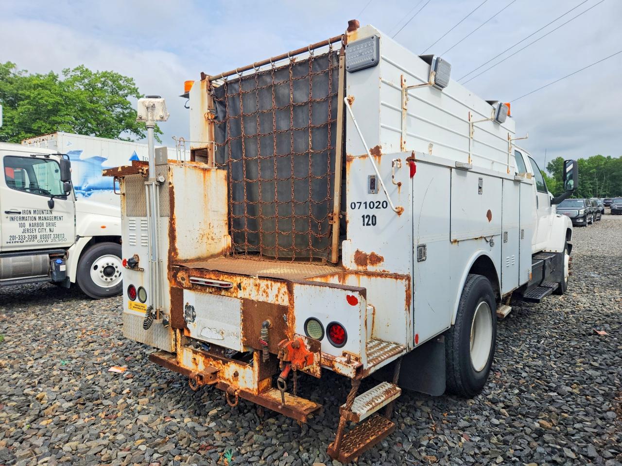 GMC C K R8500 C8e042