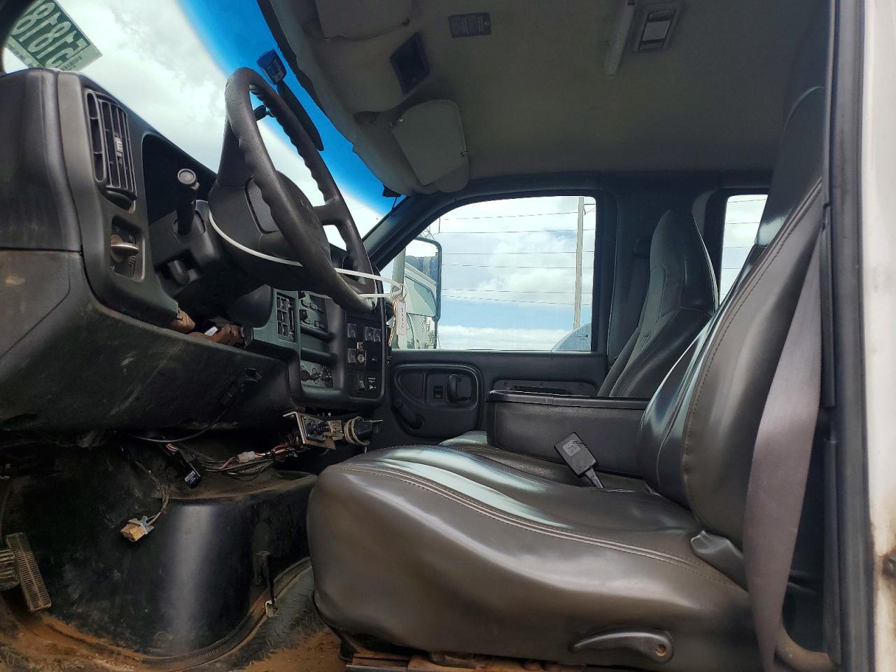 GMC C K R8500 C8e042