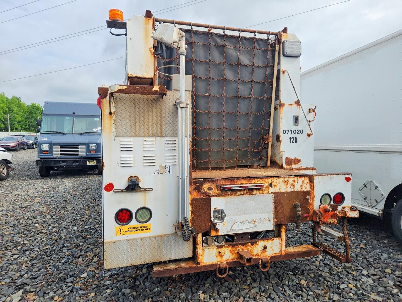 GMC C K R8500 C8e042