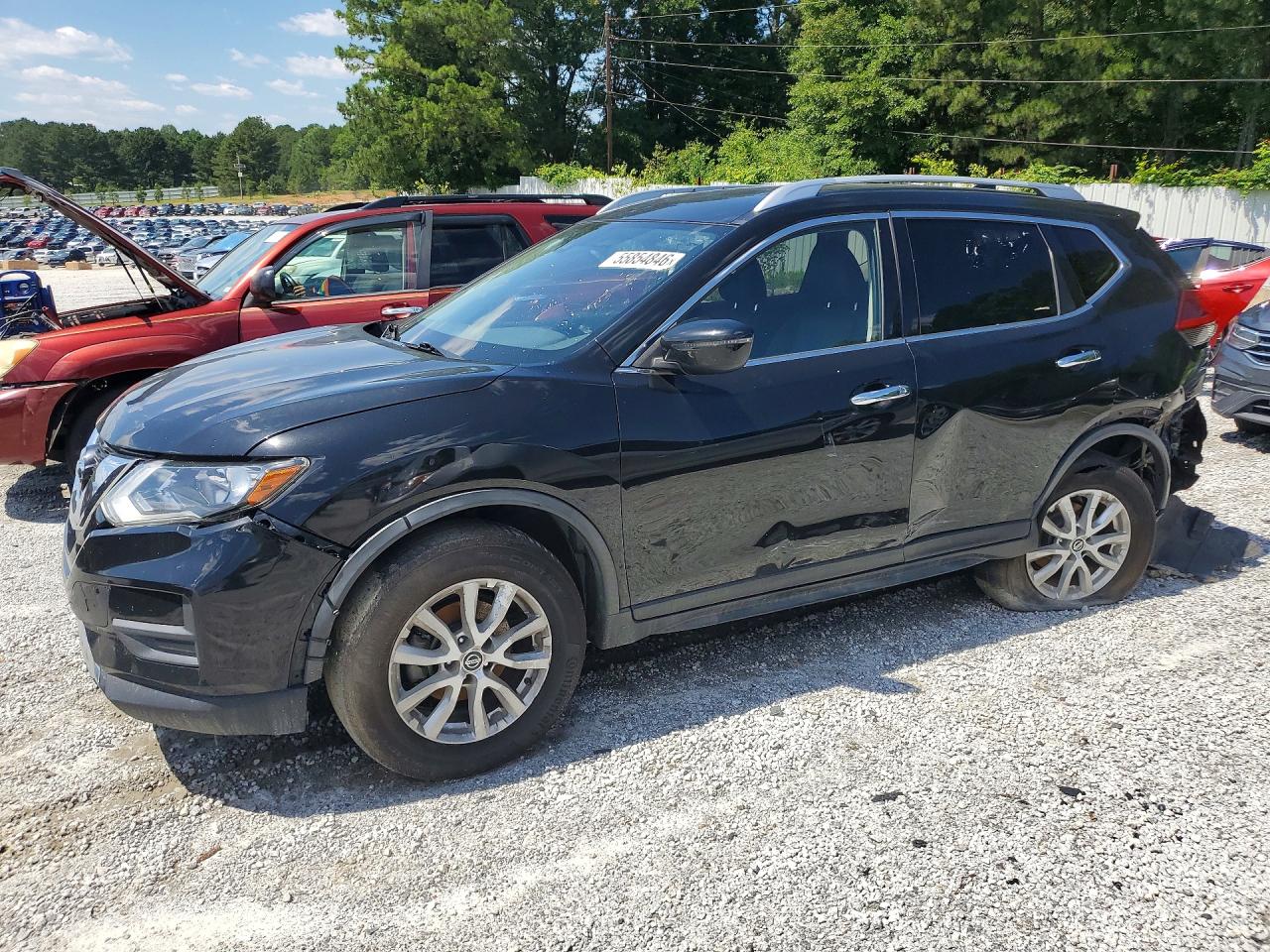 Salvage Nissan Rogue Image