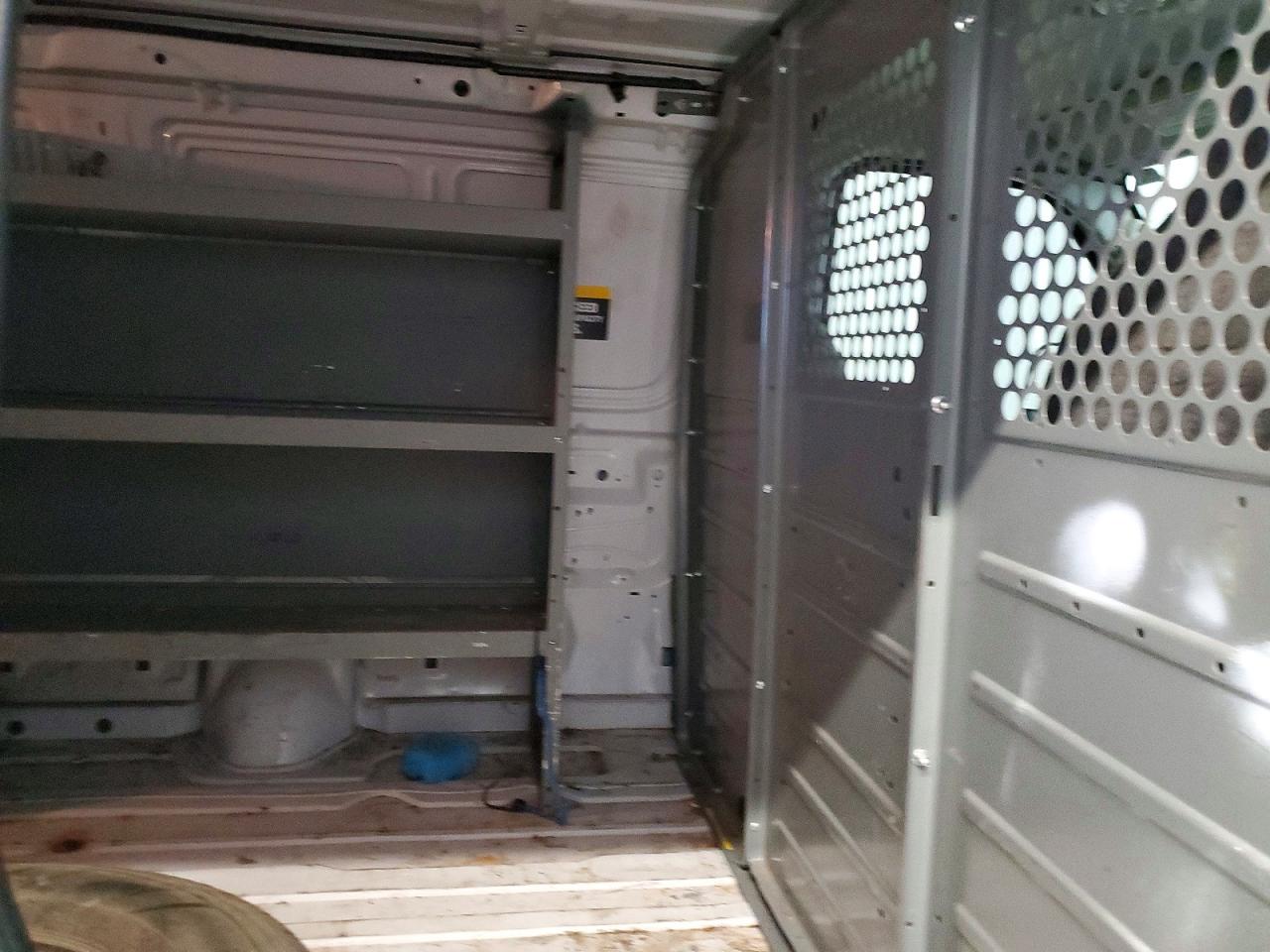 Ford Econoline E250 Van