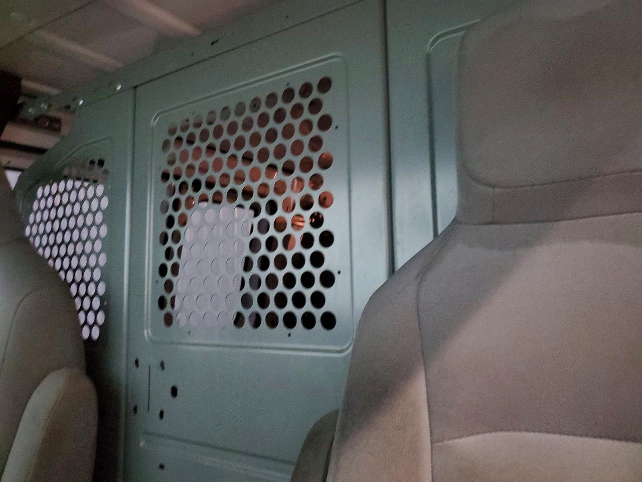 Ford Econoline E250 Van