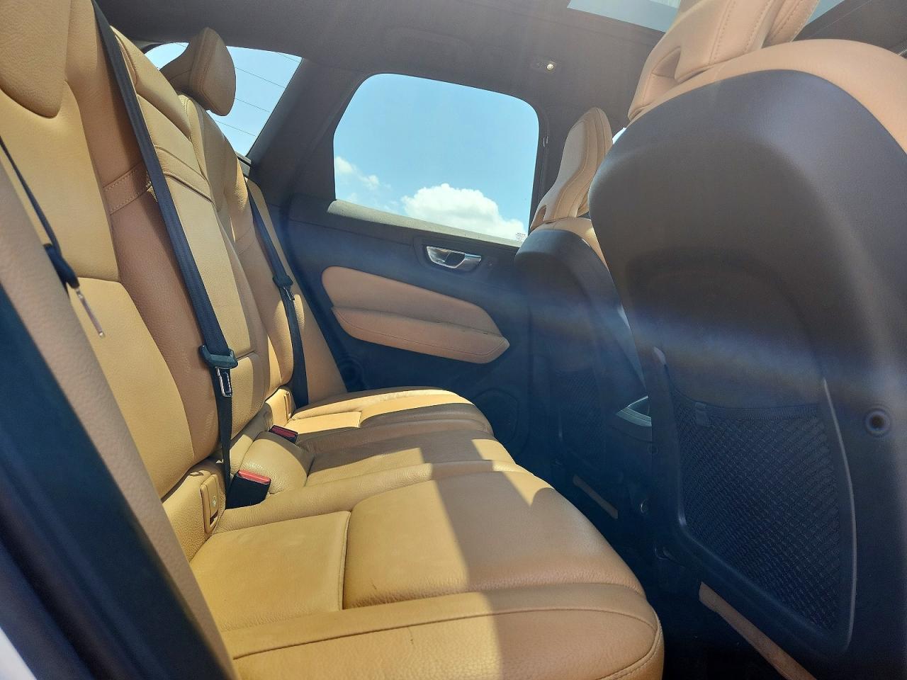 Volvo XC60 T6
