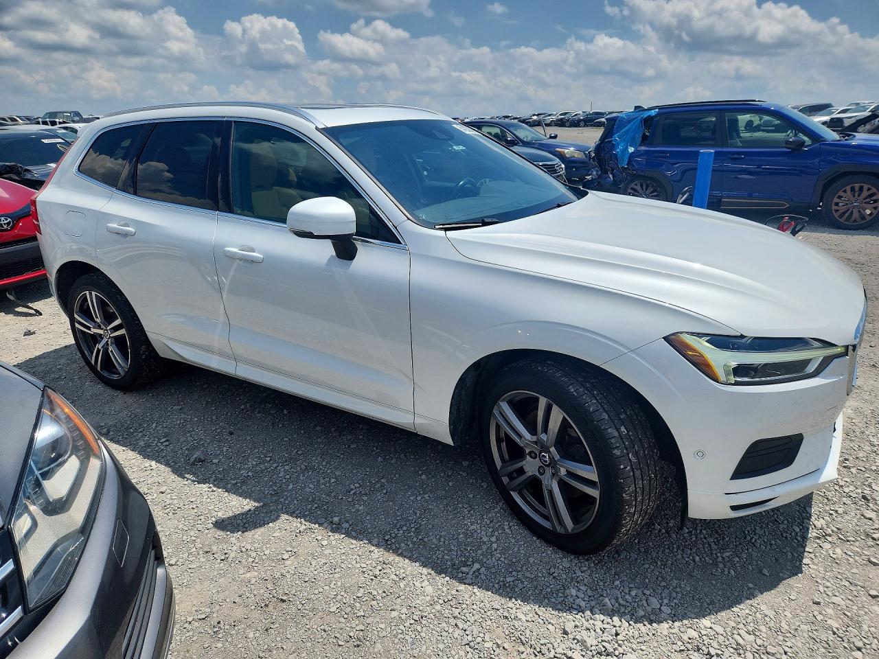 Volvo XC60 T6