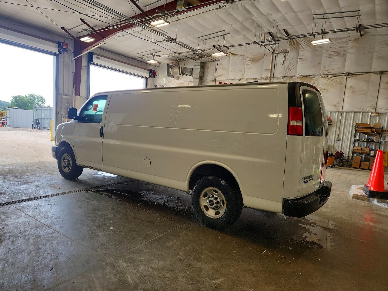 GMC Savana G3500