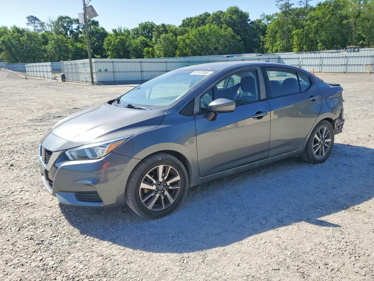 Salvage Nissan Versa Image