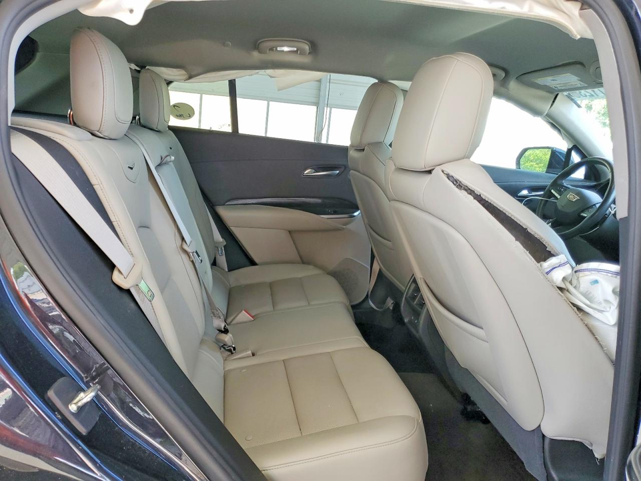 Cadillac XT4 Premium Luxury