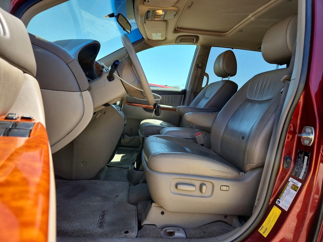 Toyota Sienna Xle