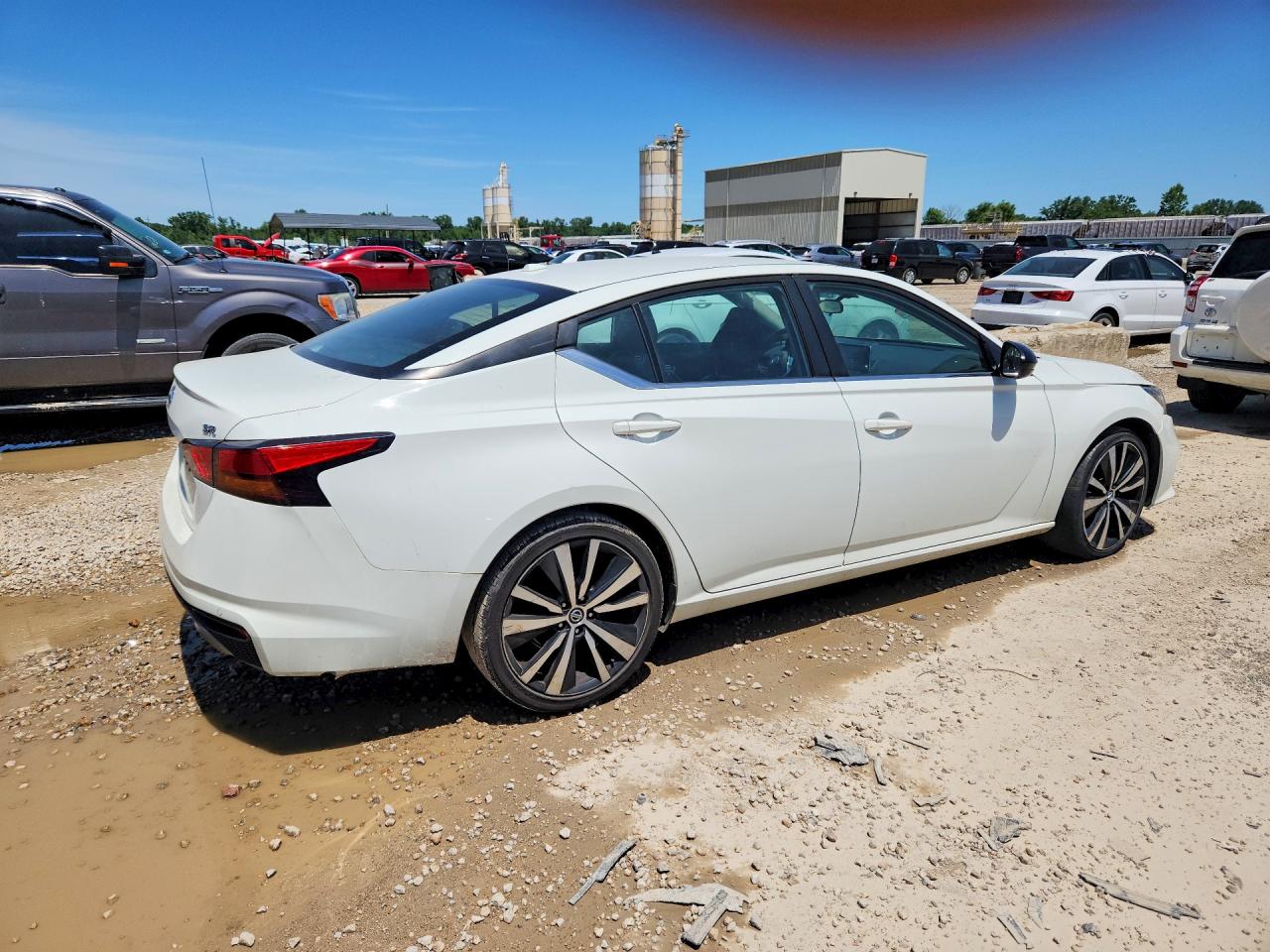 Nissan Altima Sr