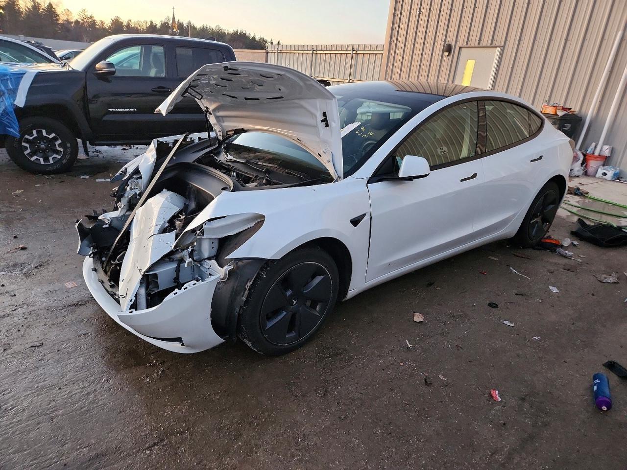 Salvage Tesla Model 3 Image