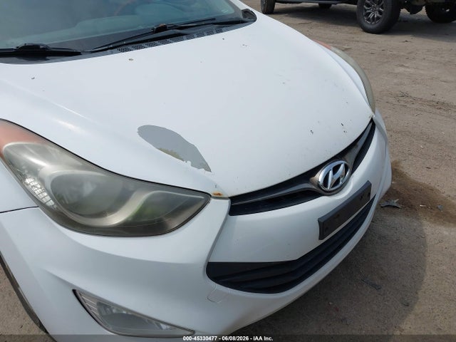 Hyundai ELANTRA Gs