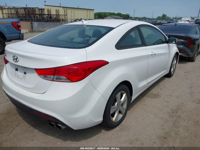 Hyundai ELANTRA Gs