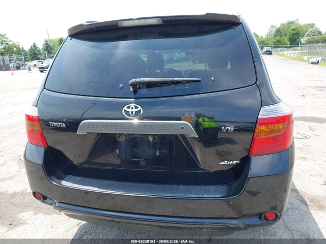 Toyota Highlander Sport