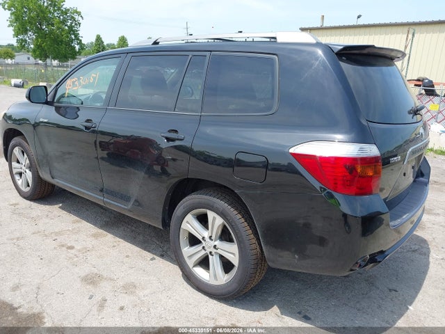 Toyota Highlander Sport