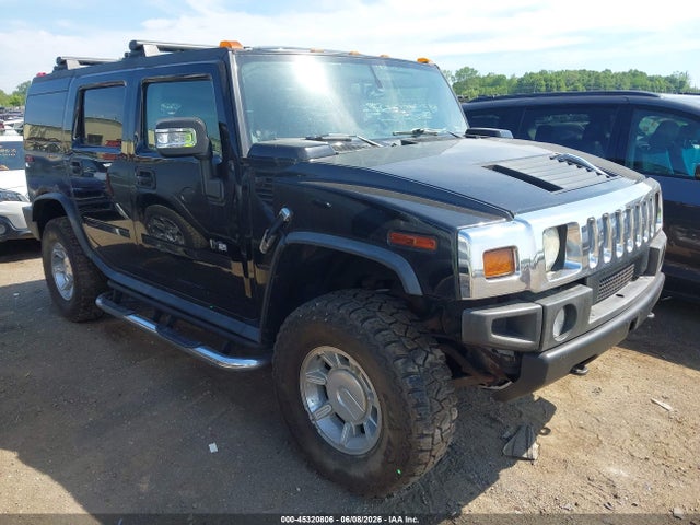 Salvage HUMMER H2 Image