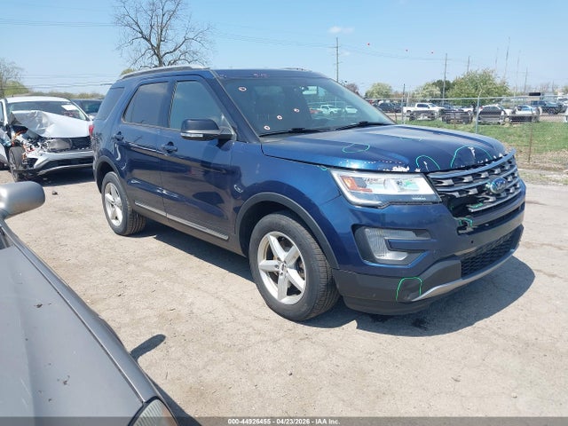 Salvage Ford Explorer Image