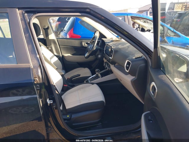 Hyundai VENUE Sel