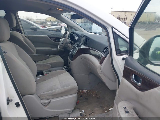 Nissan Quest