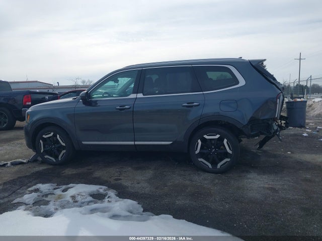Kia Telluride S