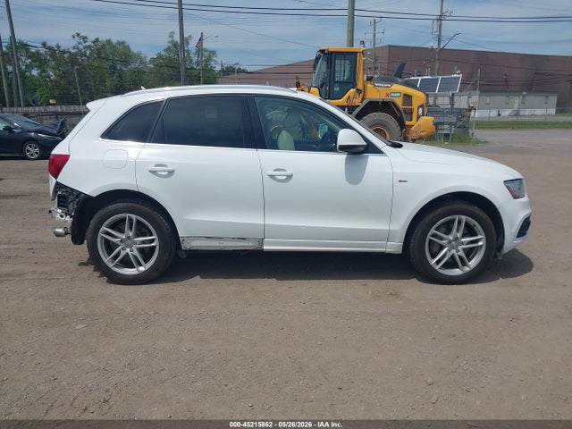 Audi Q5 3.0t Premium Plus