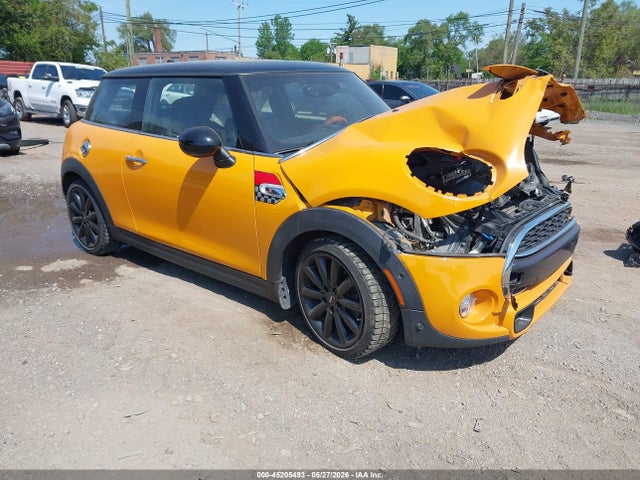 Salvage MINI Hardtop Image