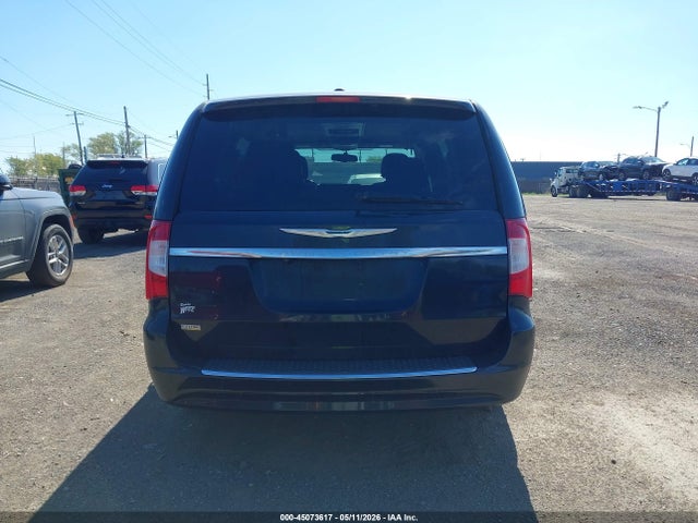 Chrysler Town & Country Touring